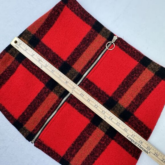 Forever 21 Womens Mini Skirt Sz M Red Black Plaid Zip Front Academia Goth Grunge - Picture 10 of 12